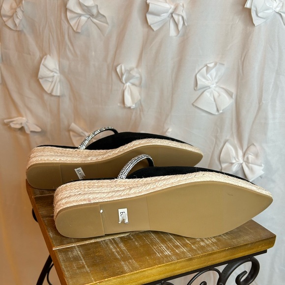 Rhinestone Detailed Black Espadrille Wedge Shoe - Picture 5 of 6